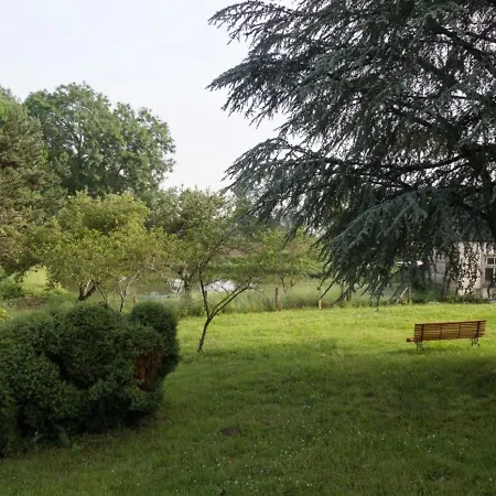 Holiday home Familial En Auvergne Avec Jardin, Ping-pong, Proche Stations Thermales, Animaux Acceptes - Fr-1-489-127 Mazirat